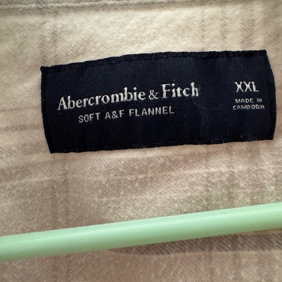 A&F flannel - Picture 2 of 4